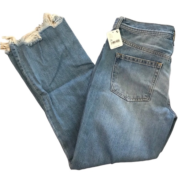 Free People Jeans Maggie Size 26 Mid Rise Distressed Straight Light Denim New - Picture 6 of 6